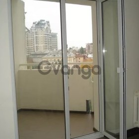 Сдается в аренду квартира 4-ком 110 м² Гончара Олеся ул., метро Золотые ворота