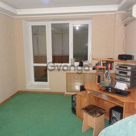 Продается квартира 2-ком 55.5 м² Барнаульская, 32