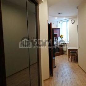 Продается квартира 2-ком 60 м² Нижнеюрковская ул., 3, метро Тараса Шевченко