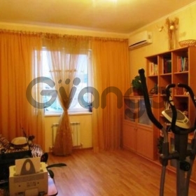 Продается квартира 2-ком 64 м² Восточный пер., 38