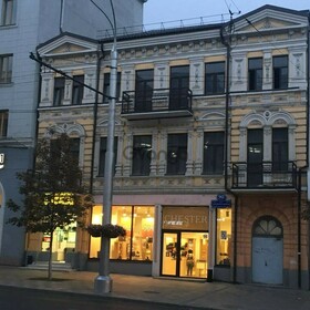 Сдается в аренду коммерческая недвижимость 600 м² Большая Садовая улица