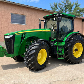 Трактор John Deere 8335R . 2013 р.в. Powershift. двигун 335к.с.