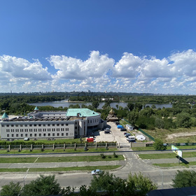 БЕЗ% для покупця, дворівнева квартира видно Дніпро Лавру Київ, 6-окремих кімнат