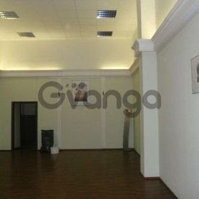 Сдается в аренду офисное помещение 225 м² Бронная б. ул. 23