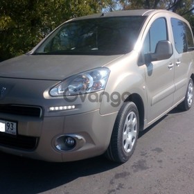 Peugeot Partner 1.6 MT (90 л.с.) 2011 г.