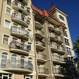 Продается квартира 2-ком 72 м² Комсомольский переулок
