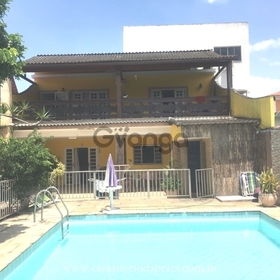 Campo Grande - Pina Rangel - Casa Duplex 2 Quartos/1 Suíte - 220m2 - Piscina/Churras/Quintal
