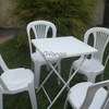 A locação de ombrelone 5m , mesa e cadeira , guarda sol