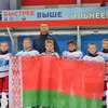 Спонсор для хоккейной команды .