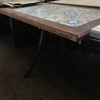 Продам бу стол деревянный с плиткой