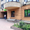 Фасад окремий вхід орендарі 3