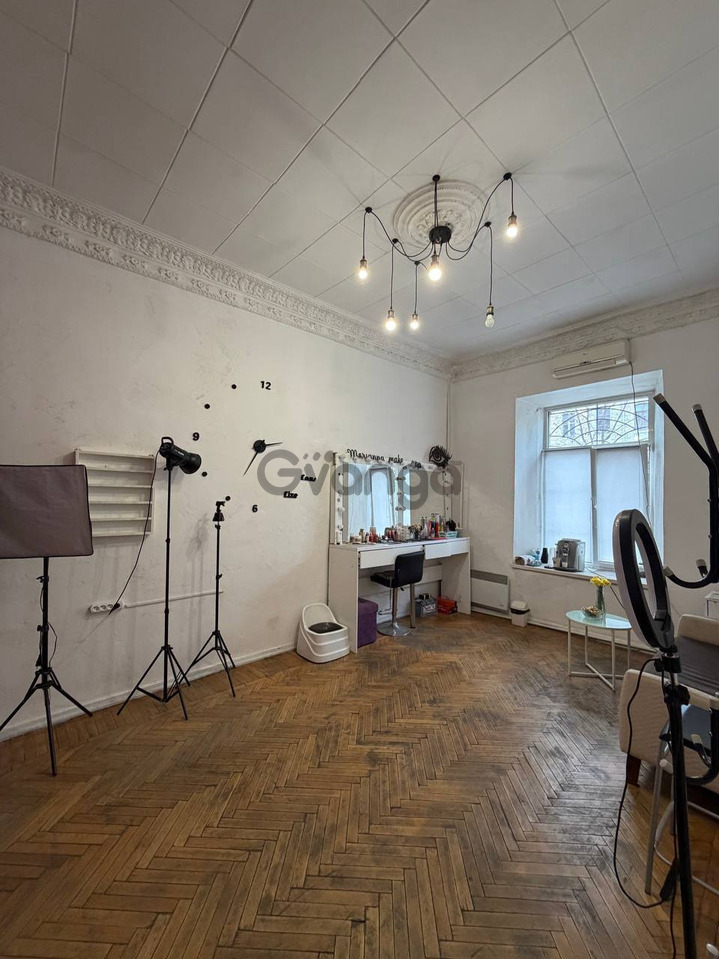 11130_terminovo-prodam-salon-krasi-studiyu-v-tsentri-odesi-primors-kiy-rayon-odesa.jpg