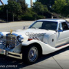040 Ретро авто білтий Ford Mustang ZIMMER оренда прокат на весілля зйомки