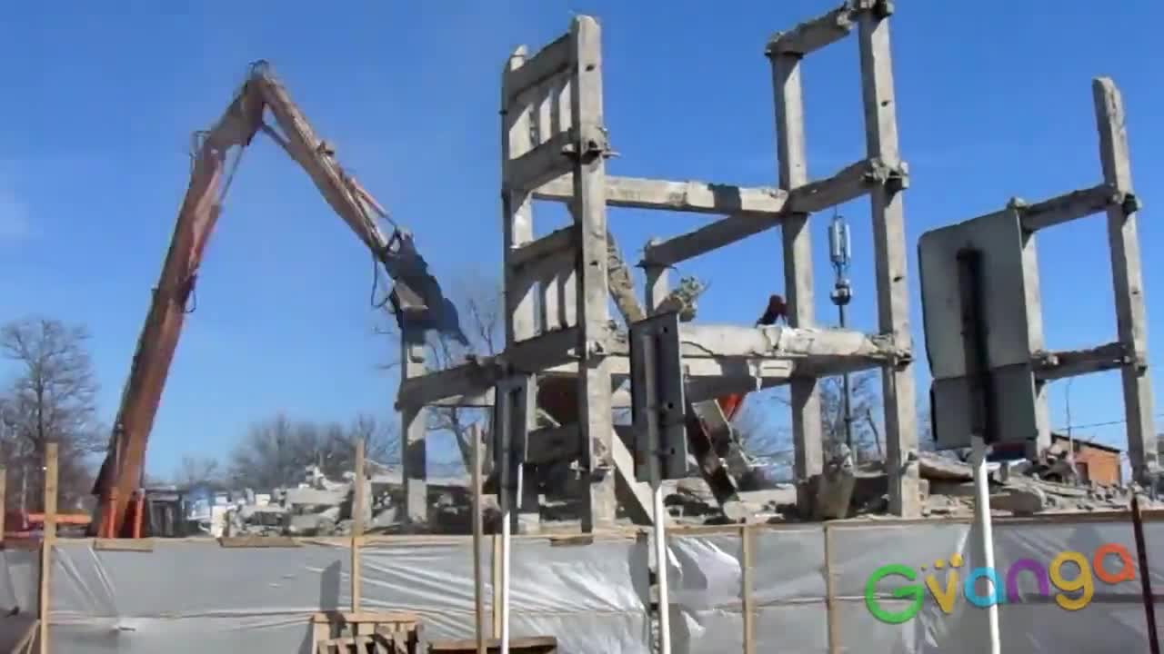 Продаю экскаватор Хитачи для сноса
