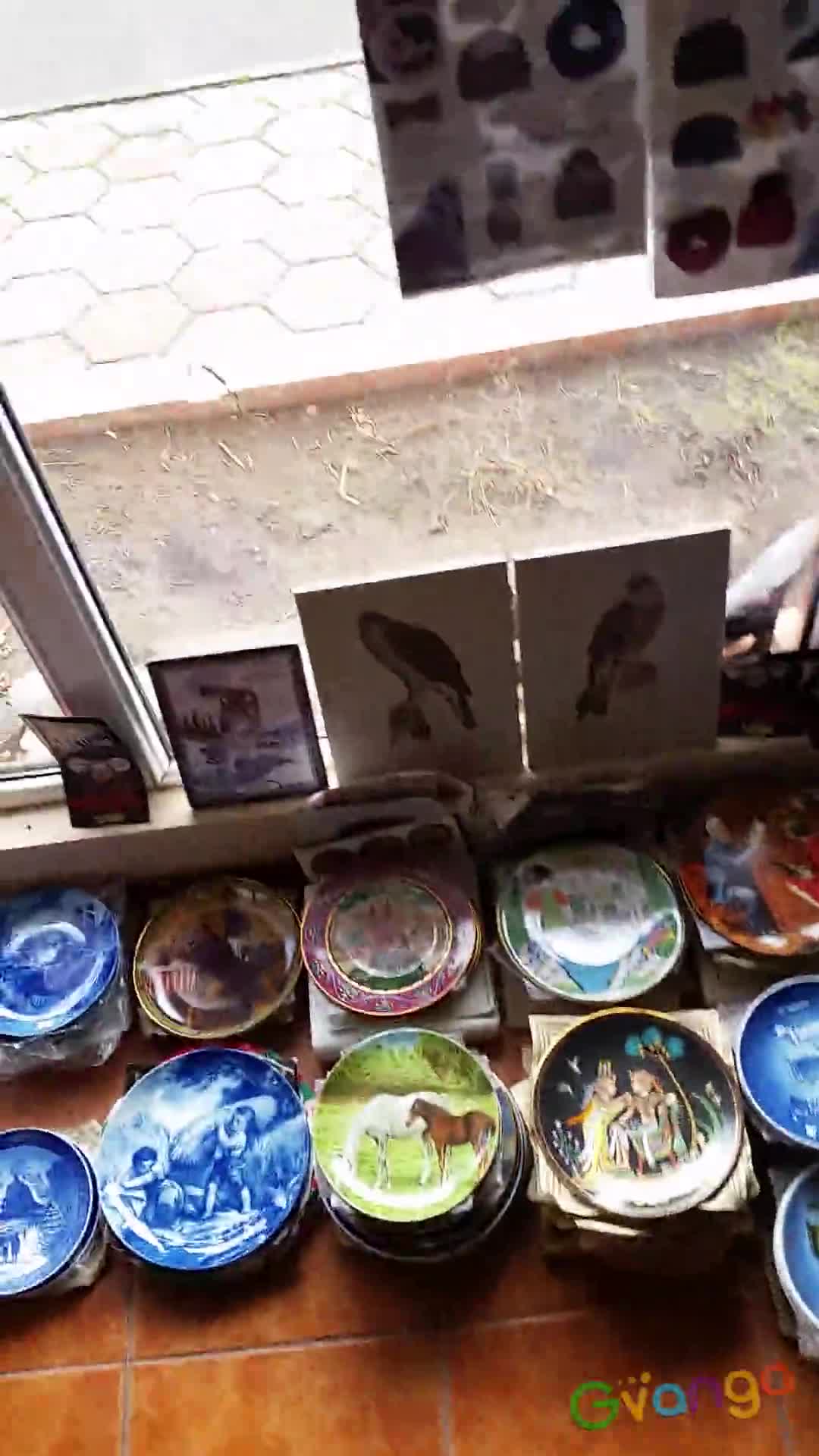 Продам фарфоровую, декоративную, коллекционную тарелку.